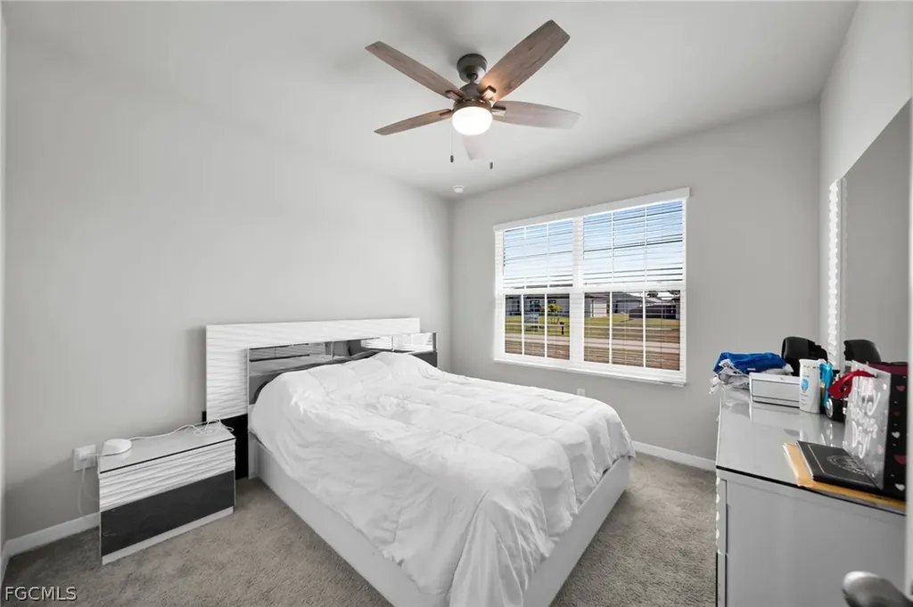 312 NW 17th Place Cape Coral FL 33993