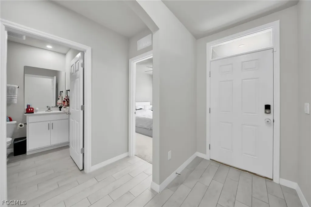 312 NW 17th Place Cape Coral FL 33993