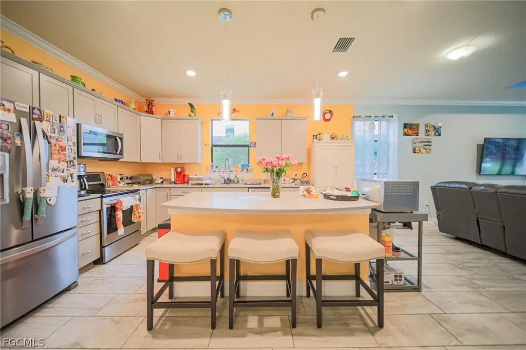 3560 E Hampton Circle Alva FL 33920