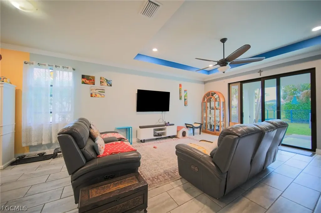 3560 E Hampton Circle Alva FL 33920