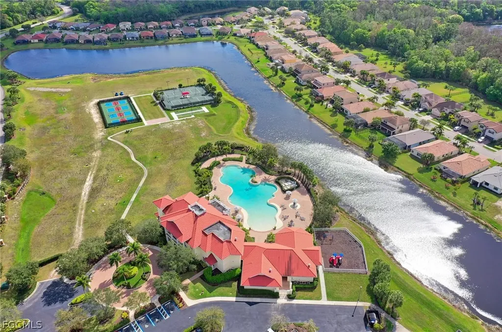 3560 E Hampton Circle Alva FL 33920