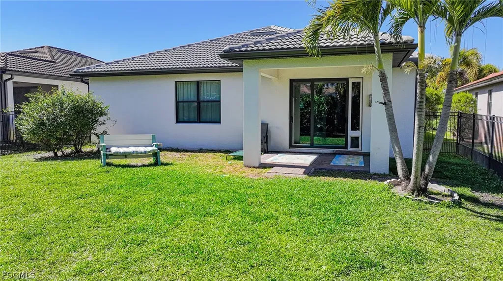 3560 E Hampton Circle Alva FL 33920