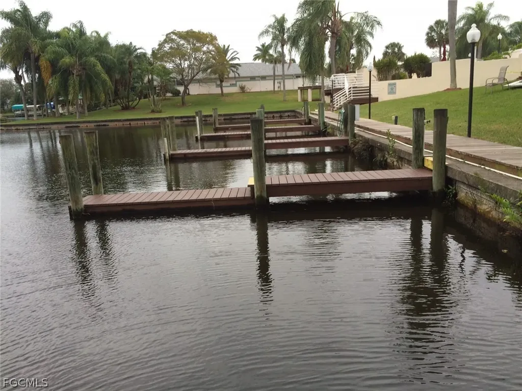 9391 Palm Island Circle North Fort Myers FL 33903