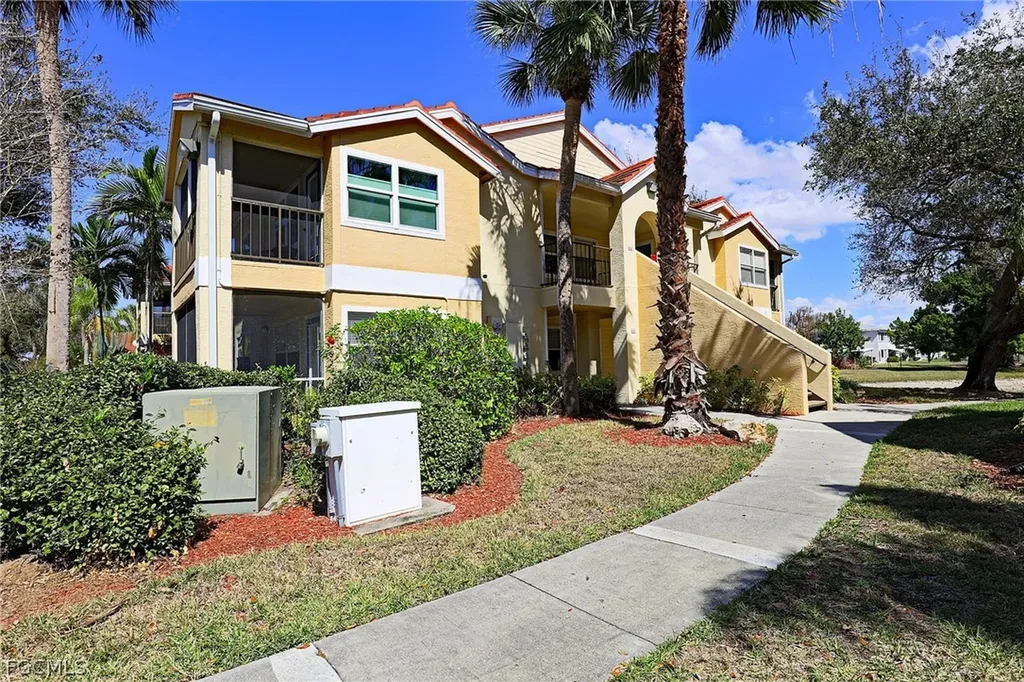 12670 Equestrian Circle Fort Myers FL 33907