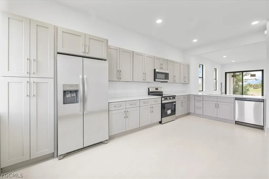 4333 NW 33rd Lane Cape Coral FL 33993