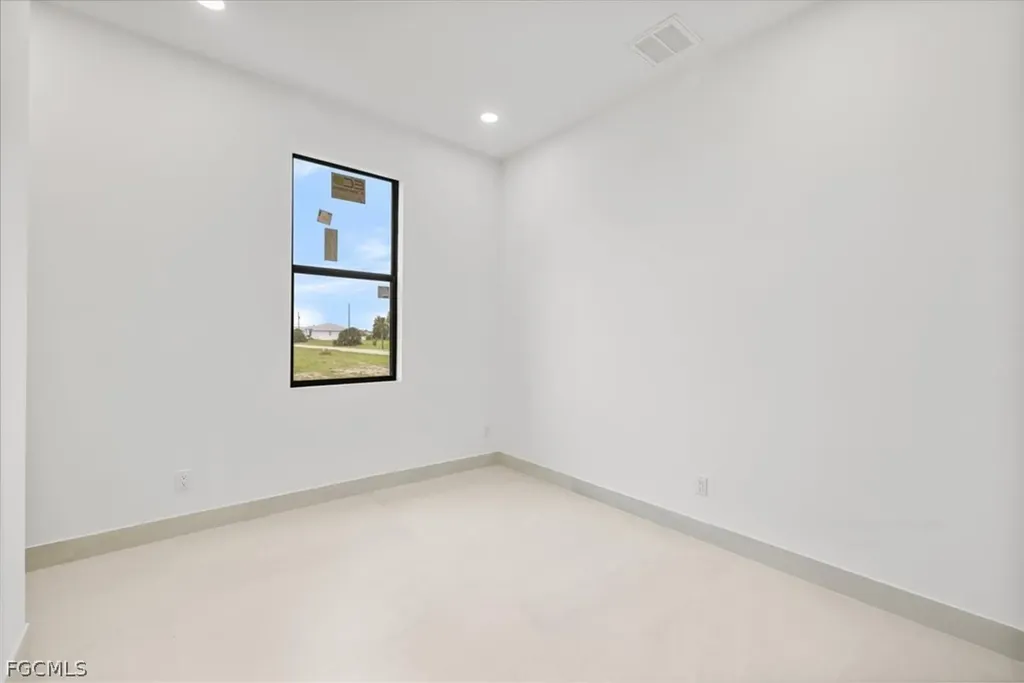 4333 NW 33rd Lane Cape Coral FL 33993