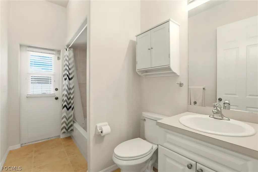 1006 SW 22nd Terrace Cape Coral FL 33991