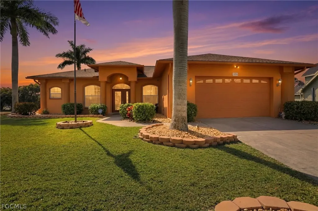 1006 SW 22nd Terrace Cape Coral FL 33991