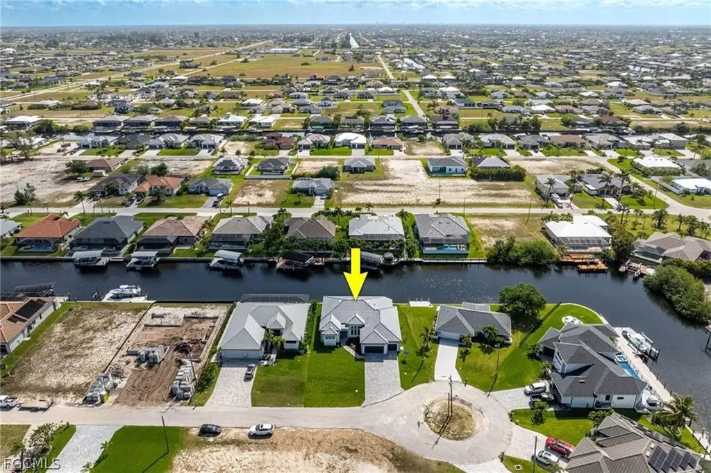 609 NW 39th Avenue Cape Coral FL 33993
