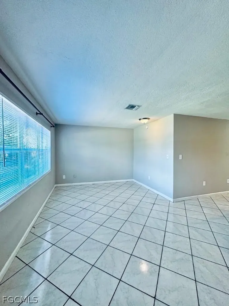 913 Hudson Avenue Lehigh Acres FL 33936