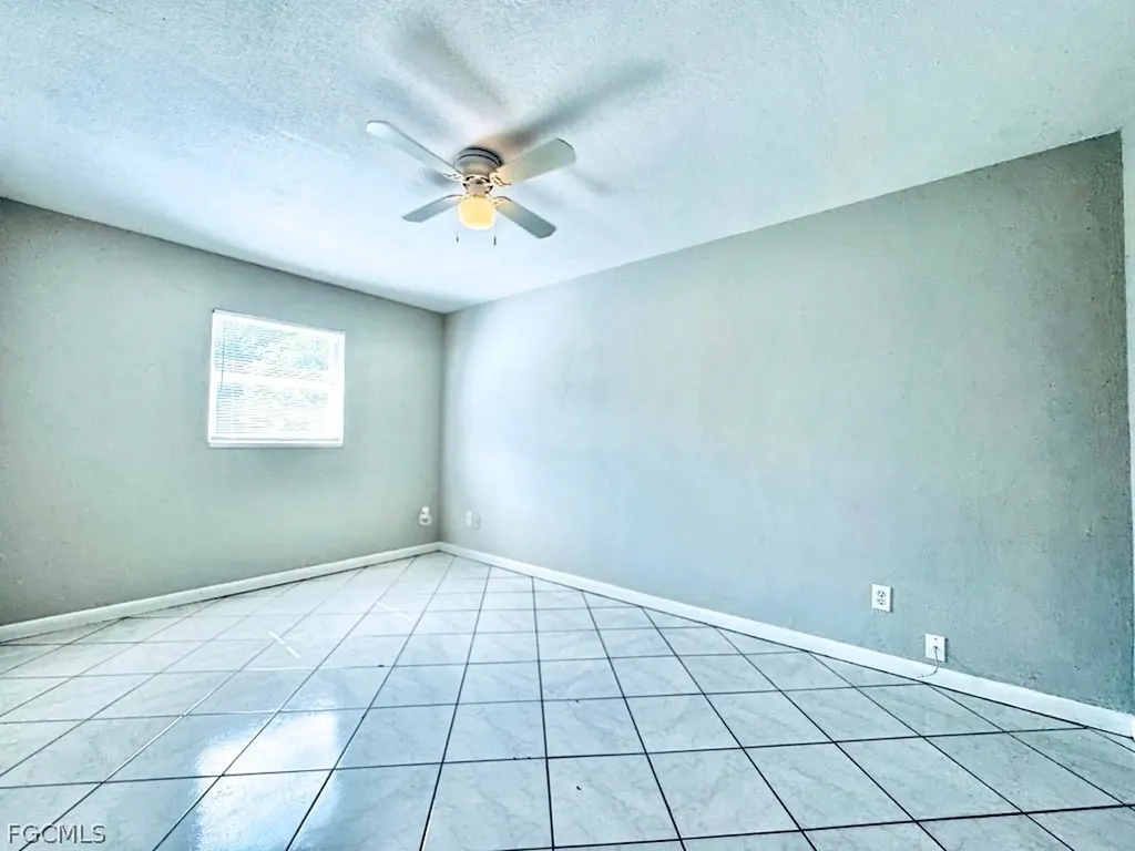913 Hudson Avenue Lehigh Acres FL 33936