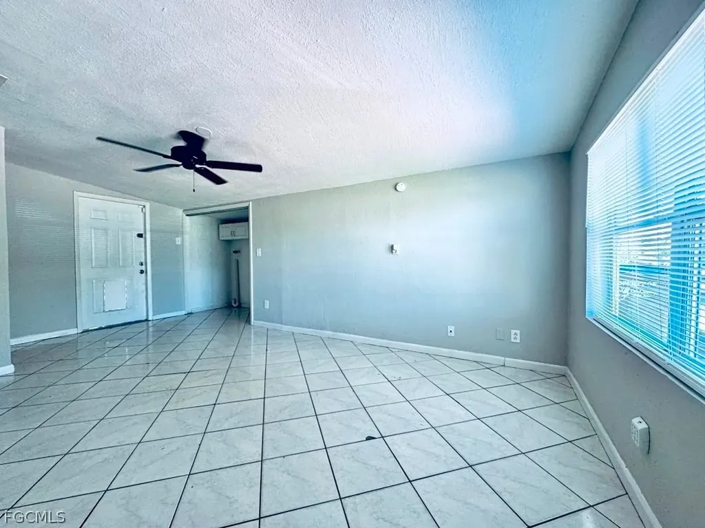 913 Hudson Avenue Lehigh Acres FL 33936