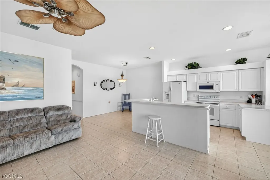 14205 Hilton Head Drive Fort Myers FL 33919