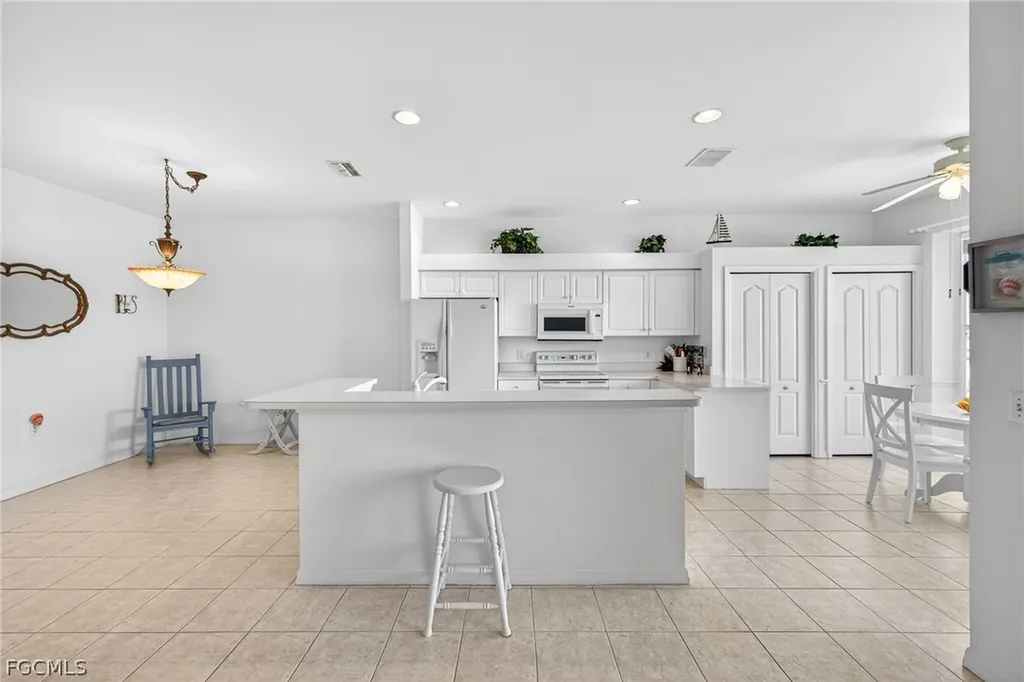 14205 Hilton Head Drive Fort Myers FL 33919