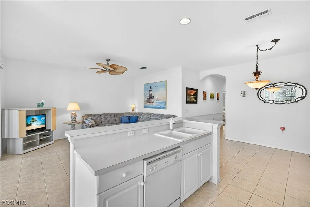 14205 Hilton Head Drive Fort Myers FL 33919