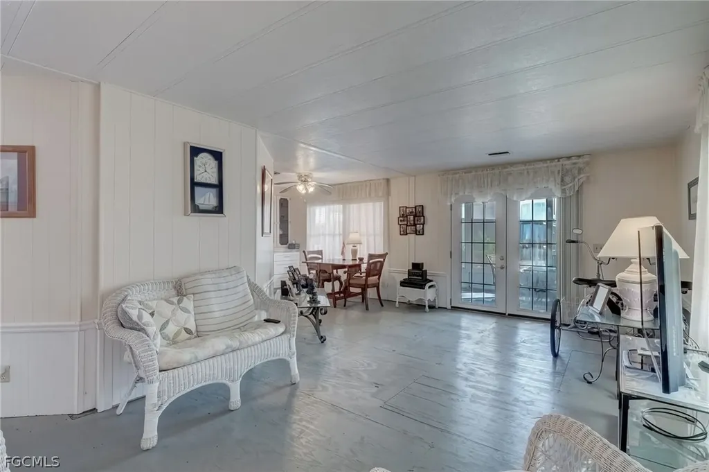 14597 Paul Revere Loop North Fort Myers FL 33917