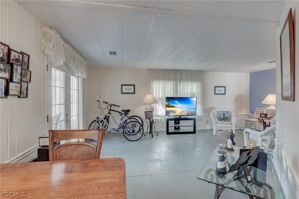 14597 Paul Revere Loop North Fort Myers FL 33917