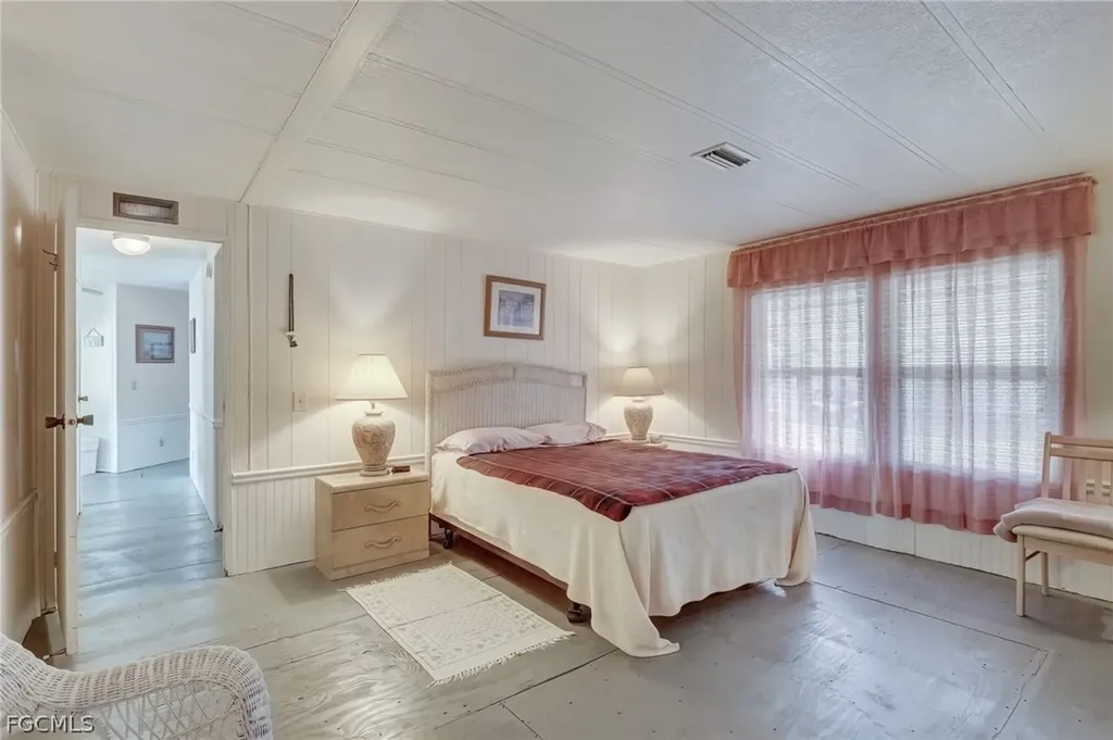 14597 Paul Revere Loop North Fort Myers FL 33917