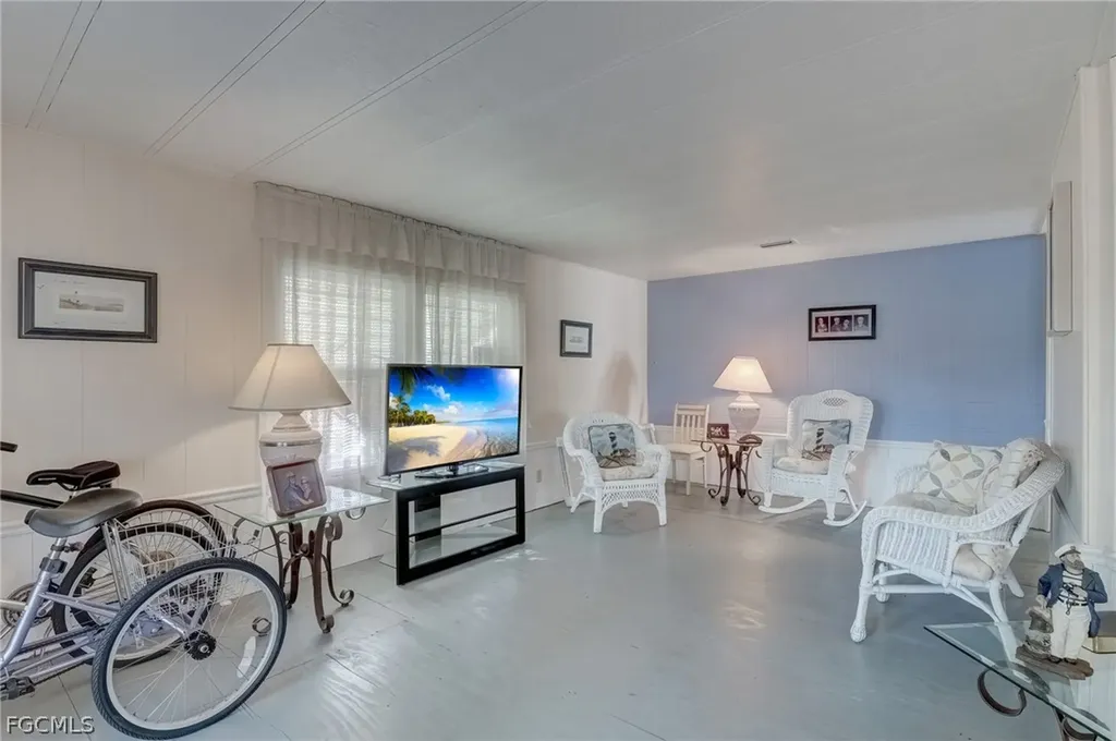 14597 Paul Revere Loop North Fort Myers FL 33917