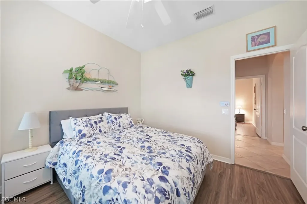 2454 Blackburn Circle Cape Coral FL 33991