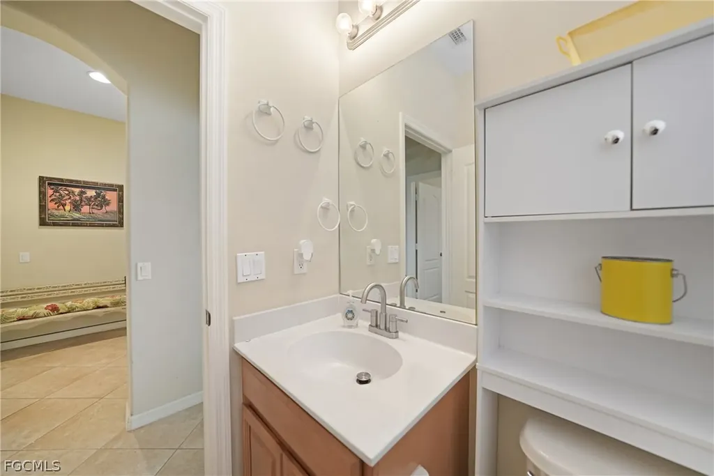 2454 Blackburn Circle Cape Coral FL 33991