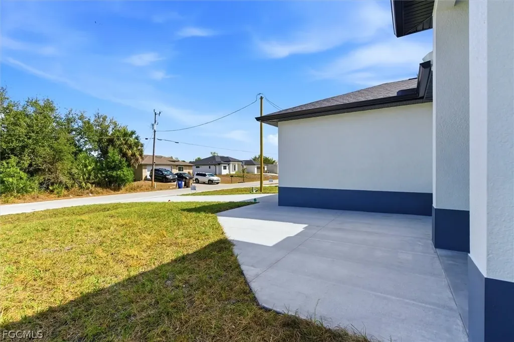 2915 24th Street W Lehigh Acres FL 33976