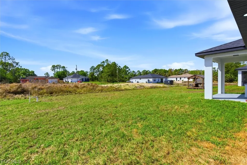 2915 24th Street W Lehigh Acres FL 33976