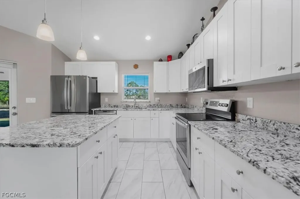 7500 5th Terrace Labelle FL 33935