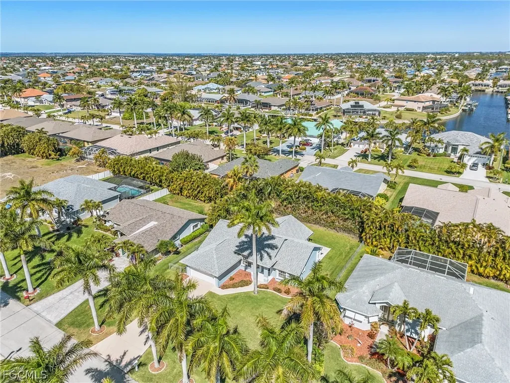 2205 SW 44th Street Cape Coral FL 33914
