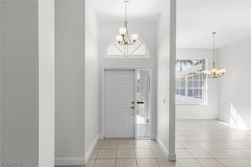2205 SW 44th Street Cape Coral FL 33914