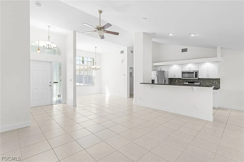2205 SW 44th Street Cape Coral FL 33914