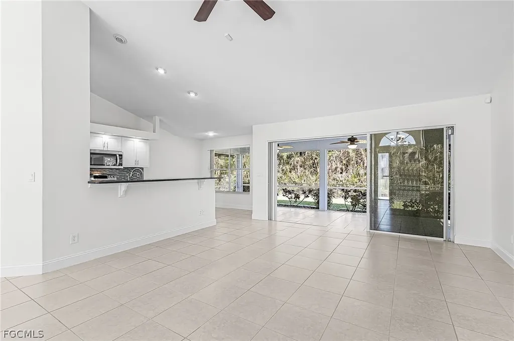 2205 SW 44th Street Cape Coral FL 33914