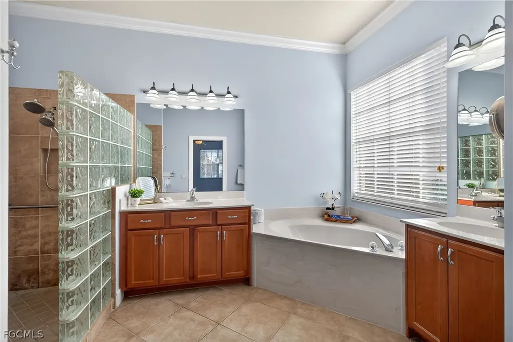 8929 Greenwich Hills Way Fort Myers FL 33908