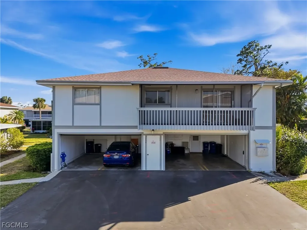 3268 Royal Canadian Trace Fort Myers FL 33907