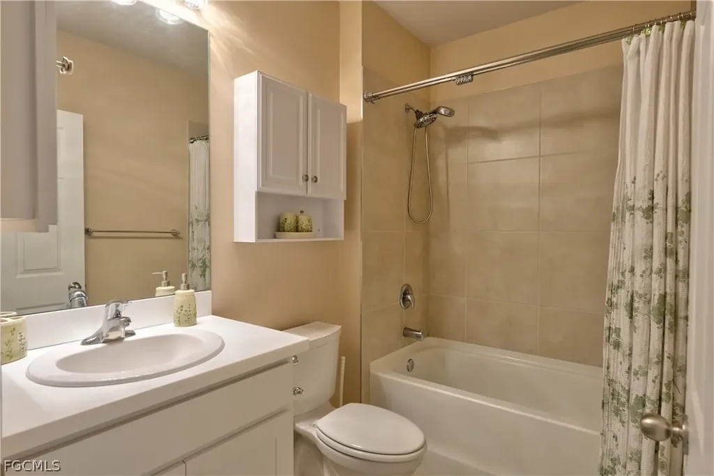 2501 NW 20th Place Cape Coral FL 33993