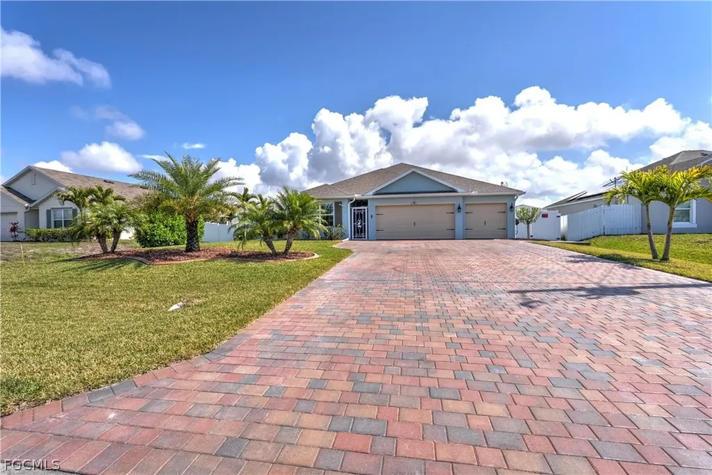 2501 NW 20th Place Cape Coral FL 33993