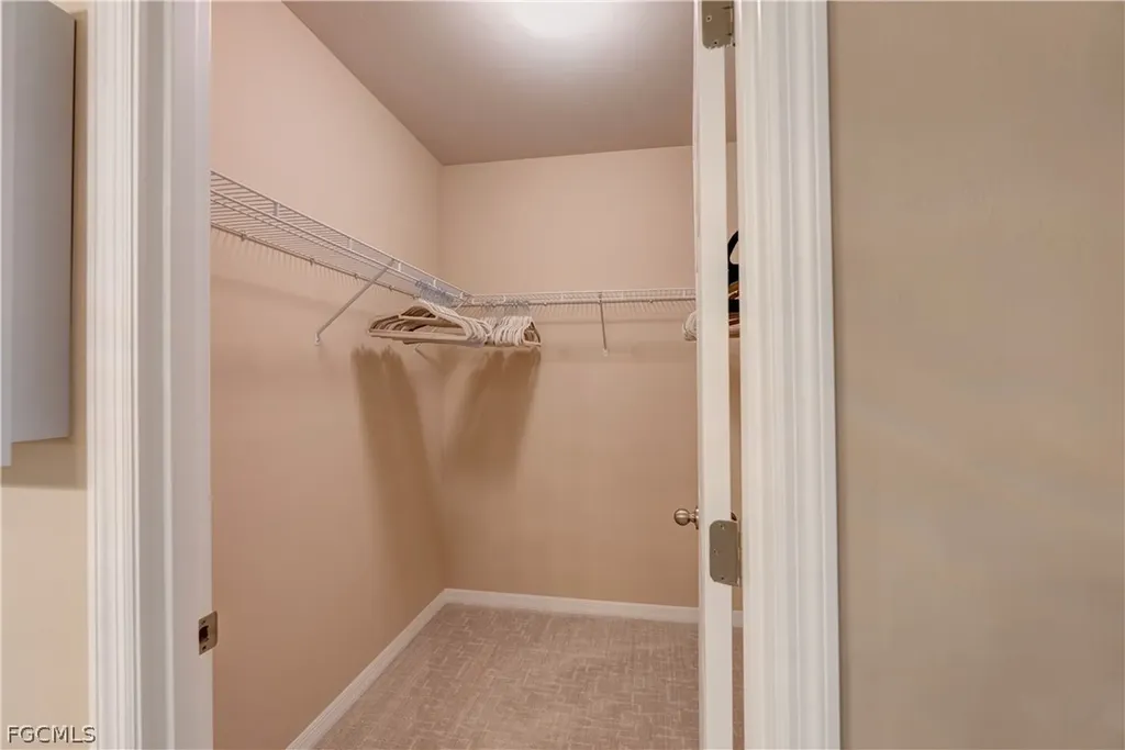 2501 NW 20th Place Cape Coral FL 33993