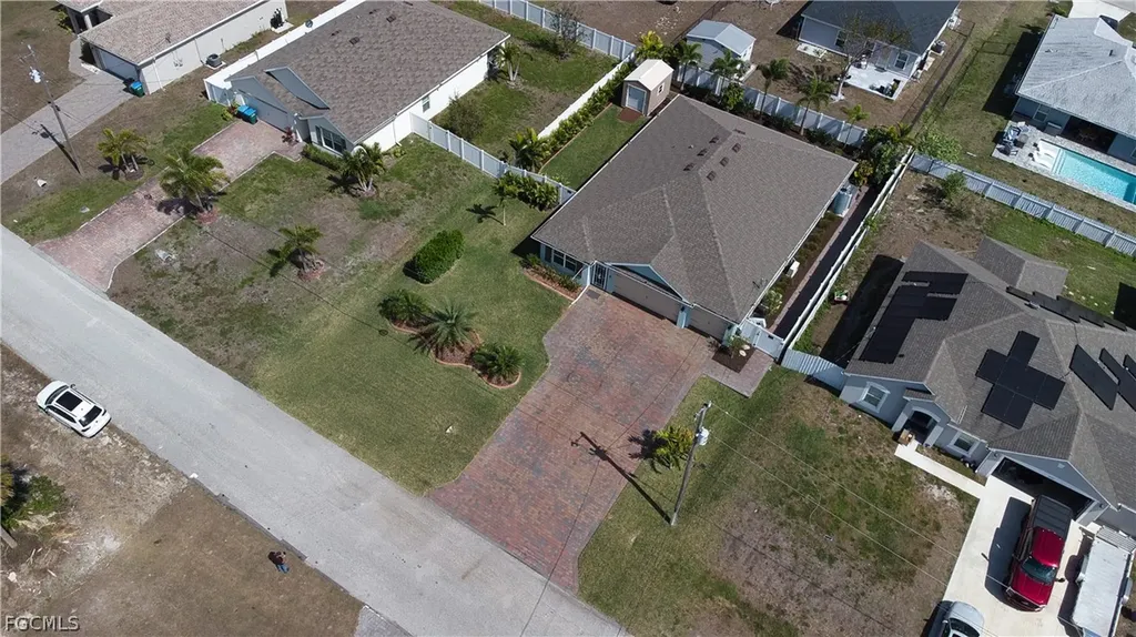 2501 NW 20th Place Cape Coral FL 33993