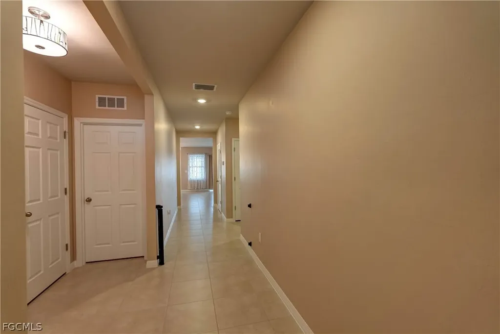 2501 NW 20th Place Cape Coral FL 33993