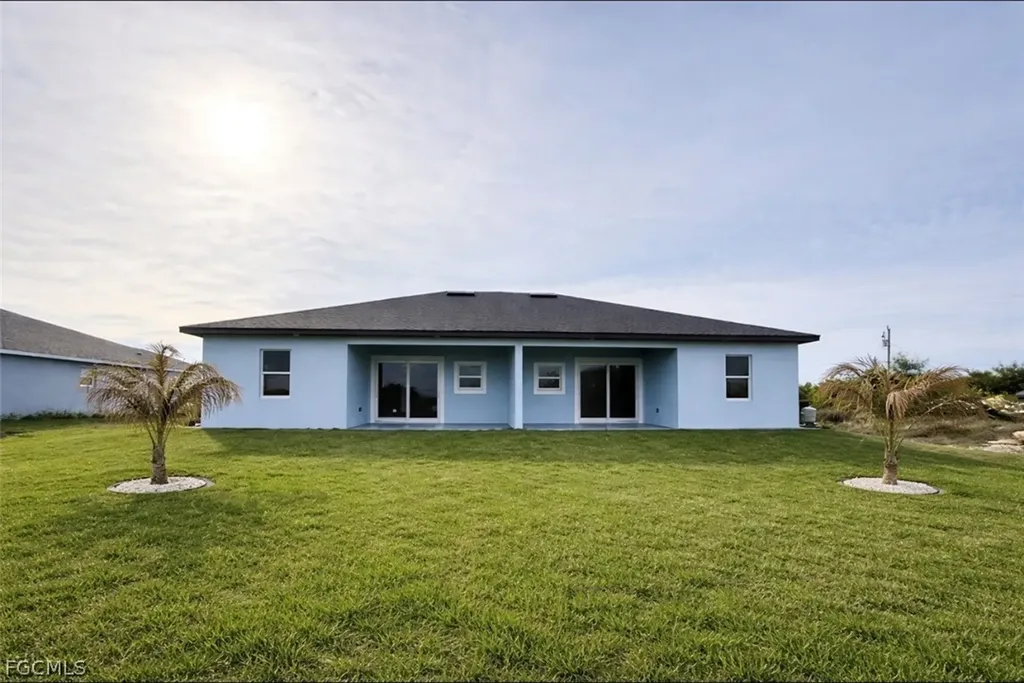 1141 /1143 Hightower Avenue S Lehigh Acres FL 33973