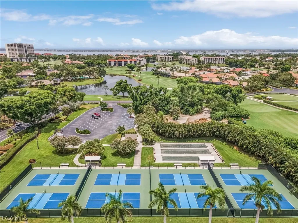 4140 Steamboat Bend E Fort Myers FL 33919