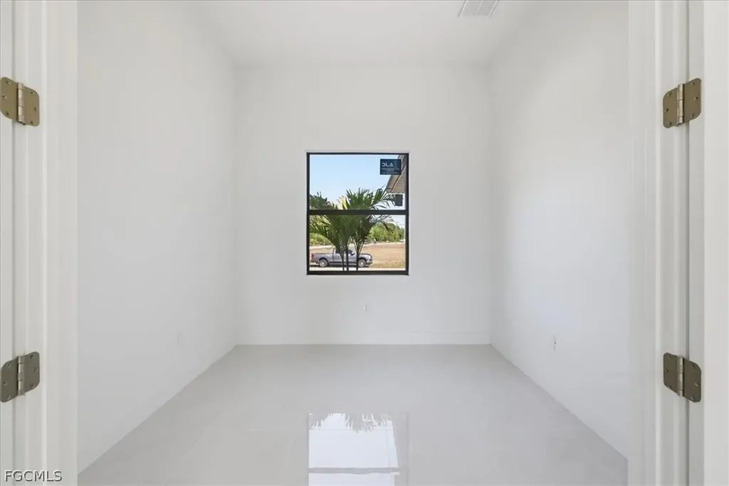 3205 Andalusia Boulevard Cape Coral FL 33909