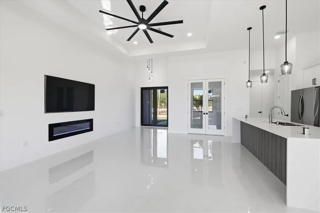3205 Andalusia Boulevard Cape Coral FL 33909