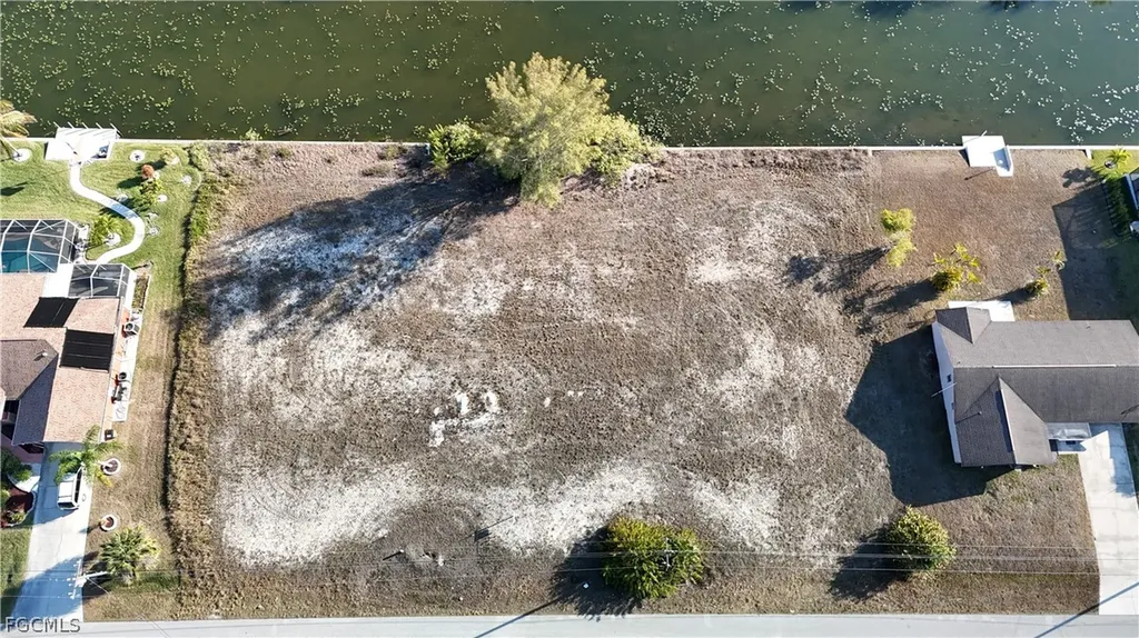 154 SW 31st Terrace Cape Coral FL 33914