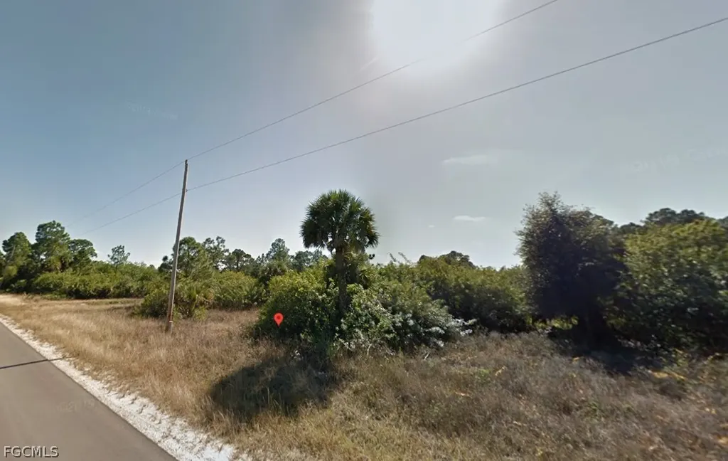 1230 Cumming Street E Lehigh Acres FL 33974
