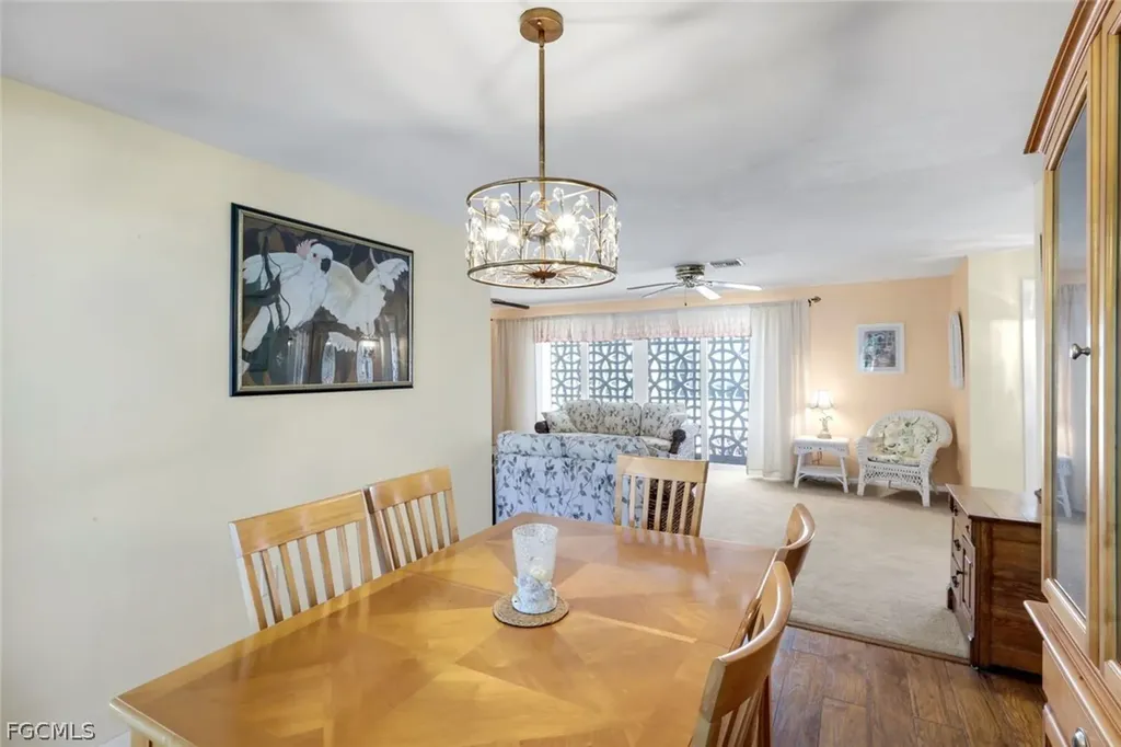 5201 Willow Court Cape Coral FL 33904