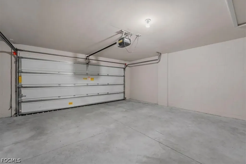 2004 Jeronimo Road Labelle FL 33935