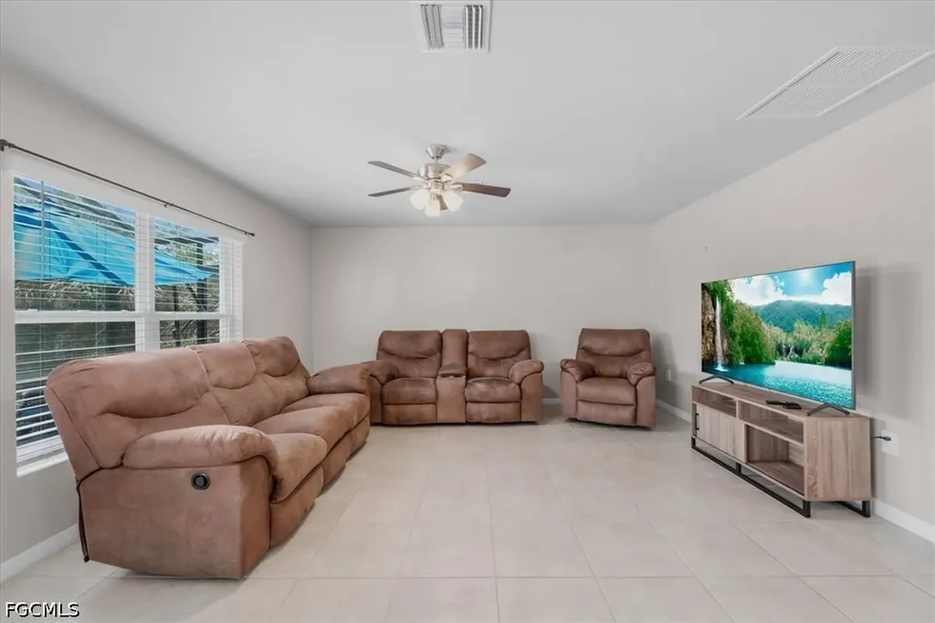 2004 Jeronimo Road Labelle FL 33935