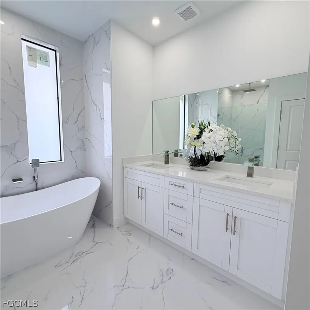 860 Kildare Street E Lehigh Acres FL 33974