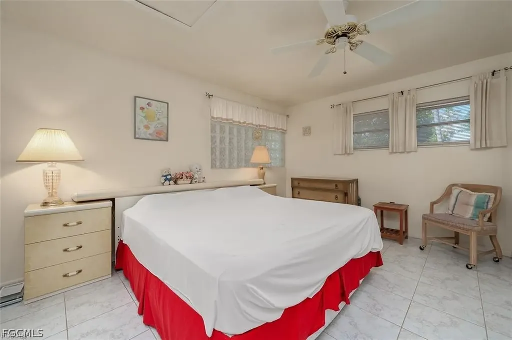 4280 Island Circle Fort Myers FL 33919